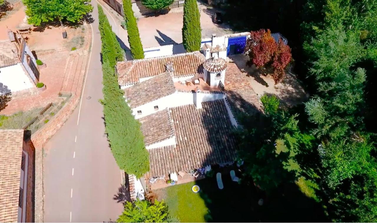 Gasthaus Venta Del Celemin Ossa de Montiel Exterior foto
